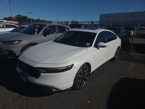 2023 Honda Accord Hybrid Touring