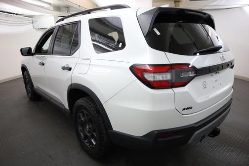 2024 Honda Pilot TrailSport