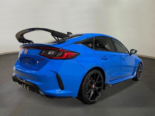 2025 Honda Civic Type R Base