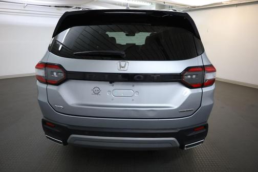 Lunar 2024 Honda Pilot Touring