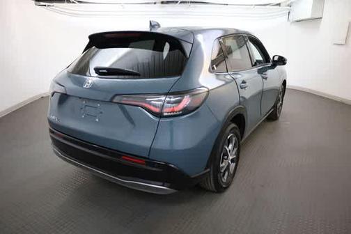 Pearl 2024 Honda HR-V EX-L