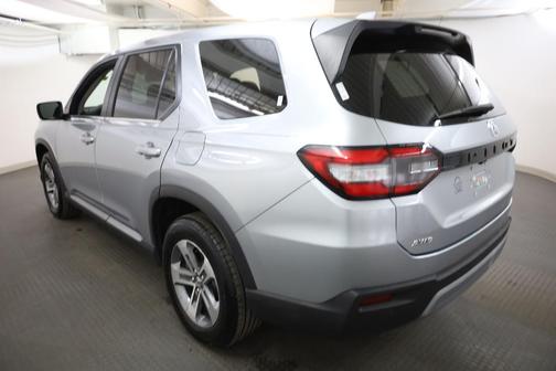 Lunar 2023 Honda Pilot EX-L 8-Passenger