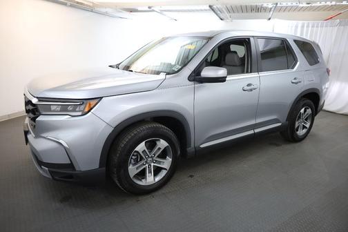 Lunar 2023 Honda Pilot EX-L 8-Passenger