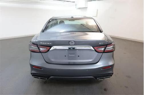 2023 Nissan Maxima SV