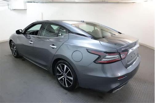2023 Nissan Maxima SV