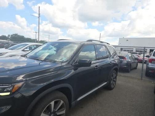 2023 Honda Pilot Touring