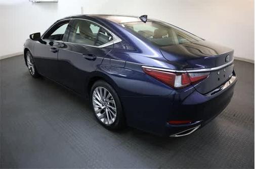 2022 Lexus ES 350 Ultra Luxury
