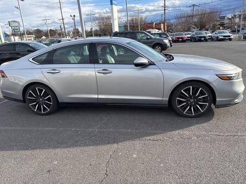 2023 Honda Accord Hybrid Touring