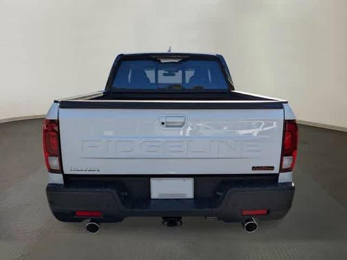 Platinum White Pearl 2026 Honda Ridgeline TrailSport