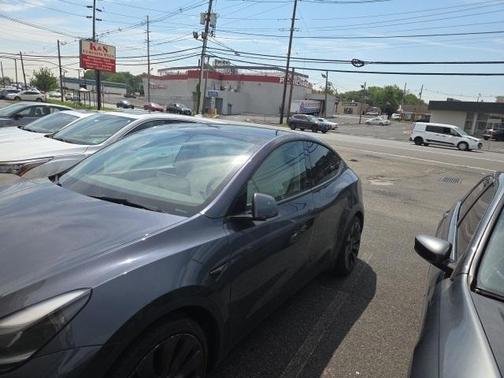 2022 Tesla Model Y Performance