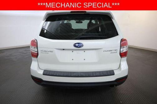Crystal White Pearl 2016 Subaru Forester 2.5i Limited