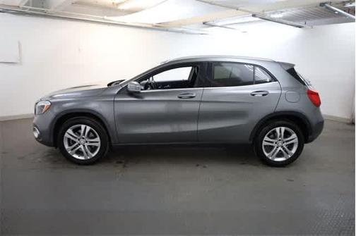 2018 Mercedes-Benz GLA 250 Base 4MATIC