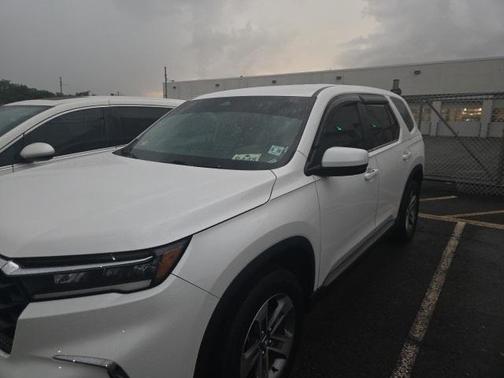 2023 Honda Pilot EX-L 8-Passenger