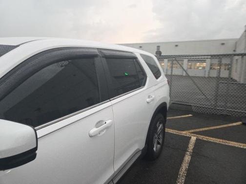 2023 Honda Pilot EX-L 8-Passenger