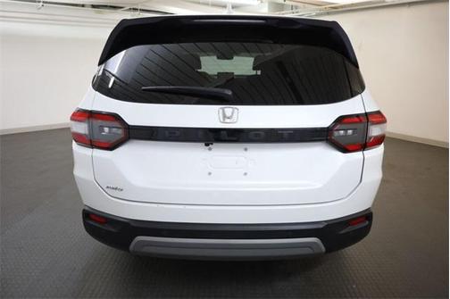 2023 Honda Pilot EX-L 8-Passenger