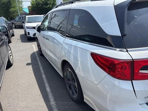 2023 Honda Odyssey Elite