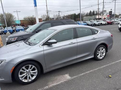 Billet Silver Metallic Clearcoat 2016 Chrysler 200 Limited