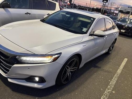 2022 Honda Accord Hybrid Touring