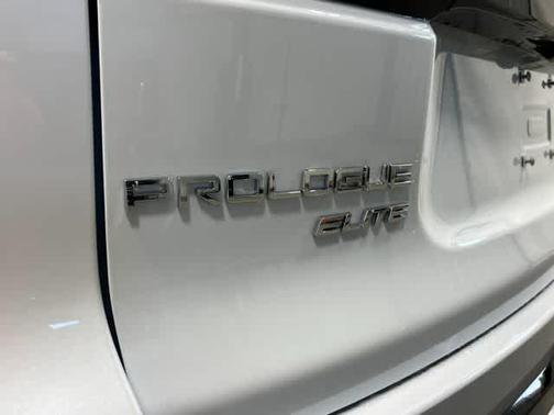 White Pearl 2026 Honda Prologue Elite