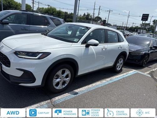 2023 Honda HR-V LX