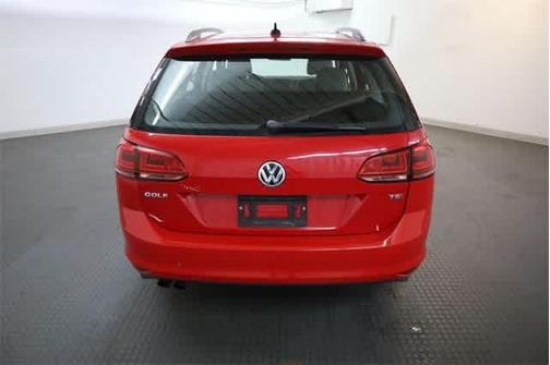 2016 Volkswagen Golf SportWagen TSI S 4-Door