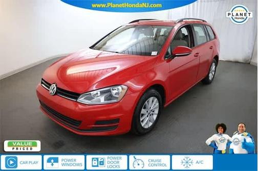 2016 Volkswagen Golf SportWagen TSI S 4-Door