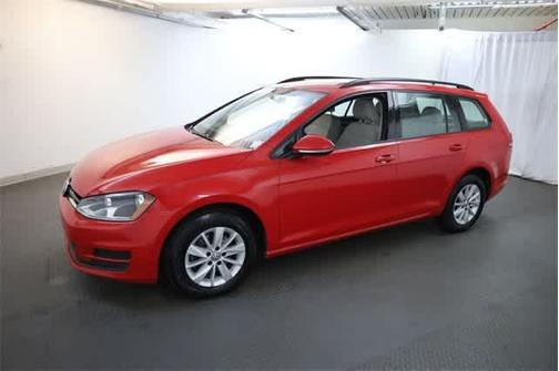 2016 Volkswagen Golf SportWagen TSI S 4-Door