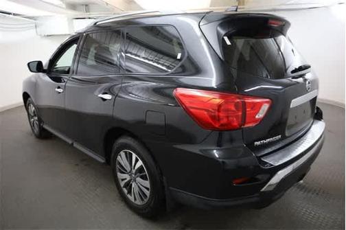 2020 Nissan Pathfinder S