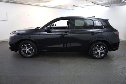 Crystal Black Pearl 2024 Honda HR-V EX-L