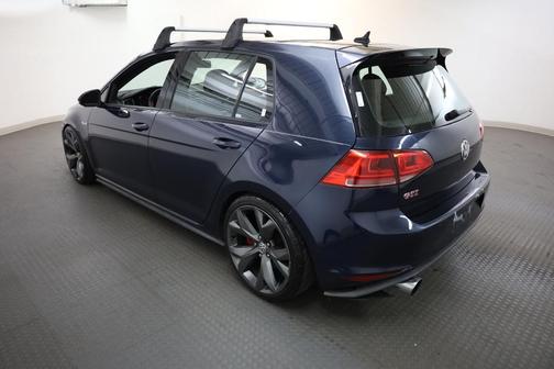 2017 Volkswagen Golf GTI Sport 4-Door