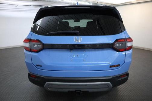 Sky Blue Pearl 2024 Honda Pilot TrailSport