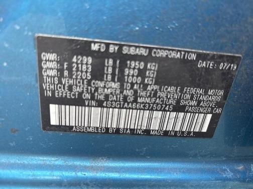 2019 Subaru Impreza 2.0i