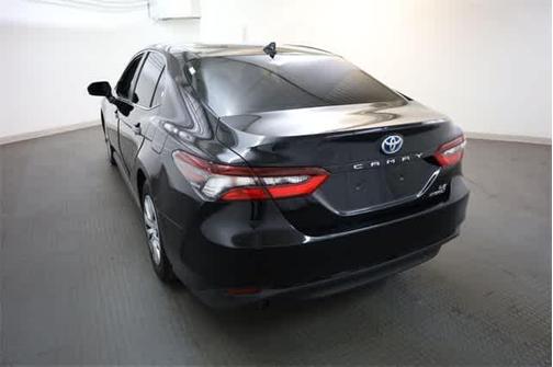 2022 Toyota Camry Hybrid LE