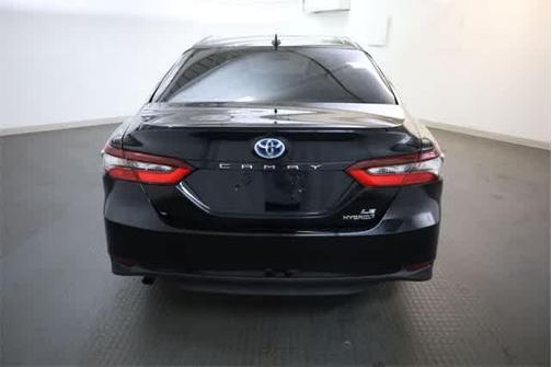 2022 Toyota Camry Hybrid LE
