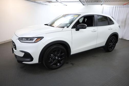 Platinum White Pearl 2025 Honda HR-V Sport