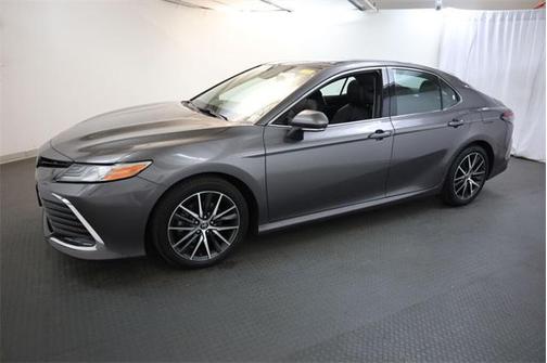 2021 Toyota Camry XLE
