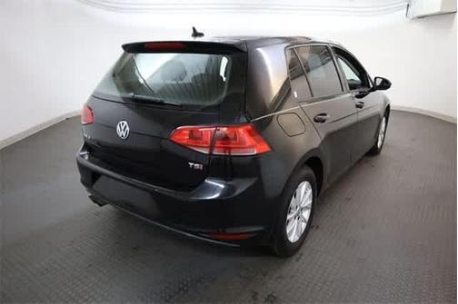 2016 Volkswagen Golf TSI S 4-Door
