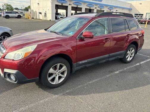 Venetian Red Pearl 2014 Subaru Outback 2.5i Limited