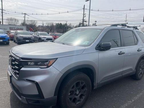 Lunar 2023 Honda Pilot TrailSport