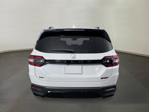 2026 Honda Pilot Sport
