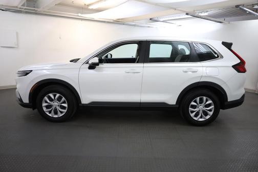 Platinum White Pearl 2023 Honda CR-V LX