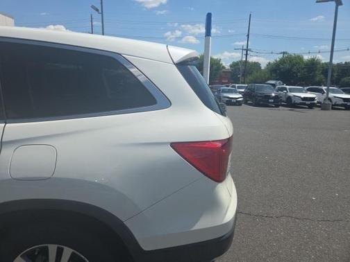 2018 Honda Pilot EX