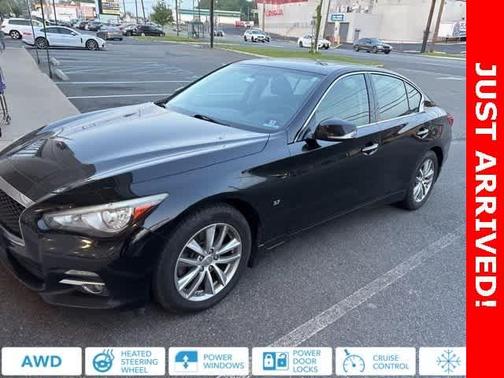 2015 INFINITI Q50 Base