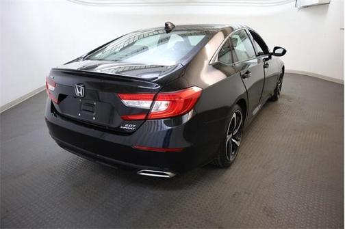 2022 Honda Accord Sport 2.0T