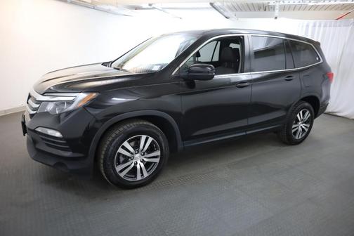 2017 Honda Pilot EX-L w/ Navigation