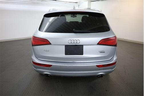 2016 Audi Q5 2.0T Premium Plus