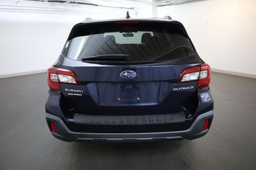 Dark Blue Pearl 2018 Subaru Outback 2.5i Touring