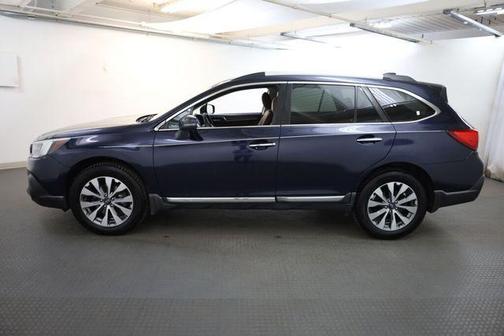 Dark Blue Pearl 2018 Subaru Outback 2.5i Touring