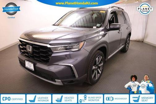 Modern Steel Metallic 2025 Honda Pilot Touring