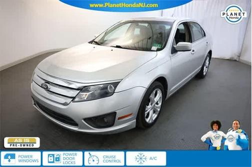 2012 Ford Fusion SE